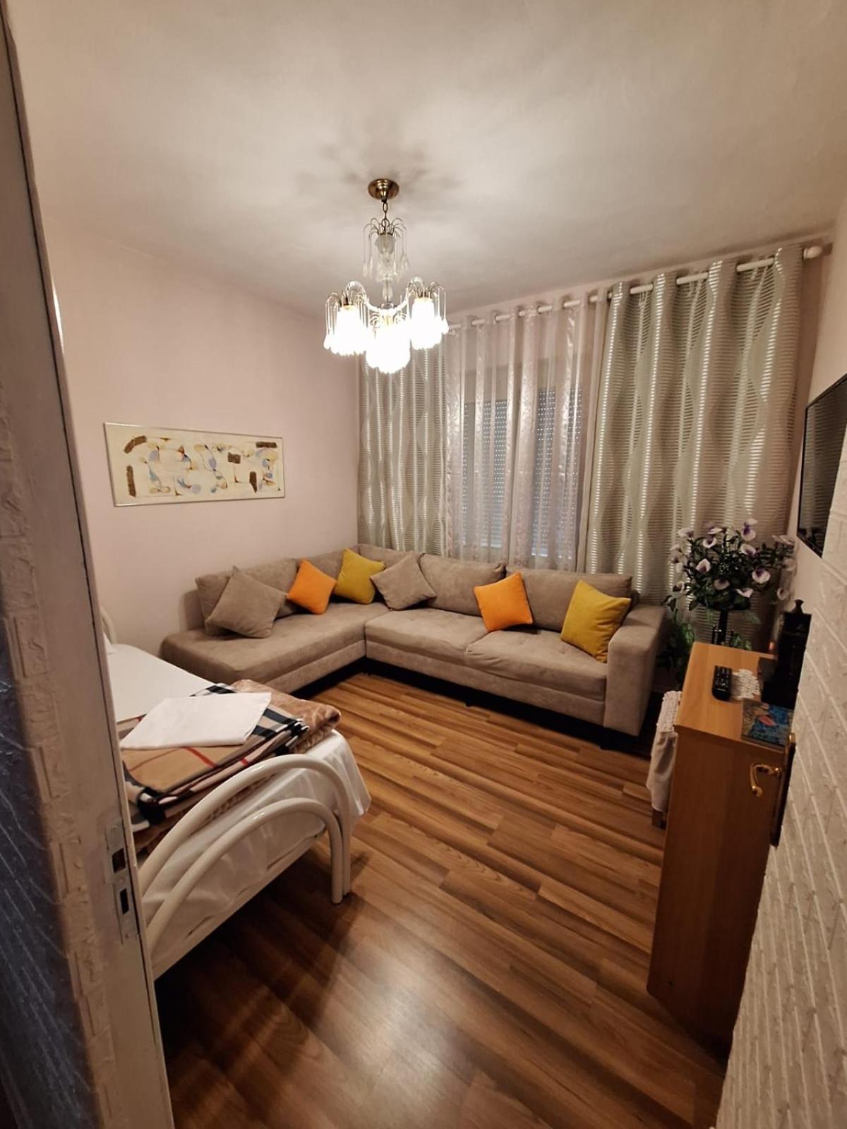 דירות Cozyflat In The Middle Of טיראנה מראה חיצוני תמונה