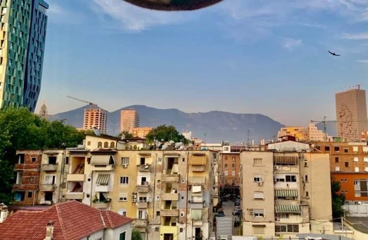 דירות Cozyflat In The Middle Of טיראנה מראה חיצוני תמונה